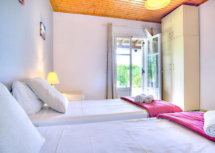 Marilenas House Lägenhet Astrakeri